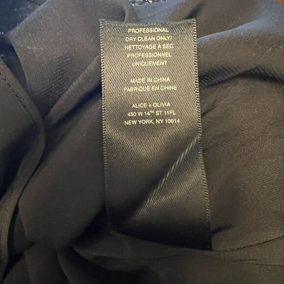 Alice + Olivia Elana Blue Tweed Mini Skirt Size 4 / Small - Picture 4 of 5